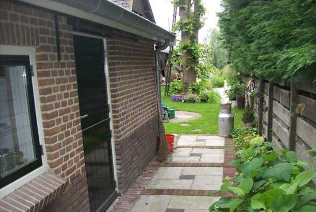 Het Boenhok Logies Acomodação com café da manhã Lekkerkerk Exterior foto